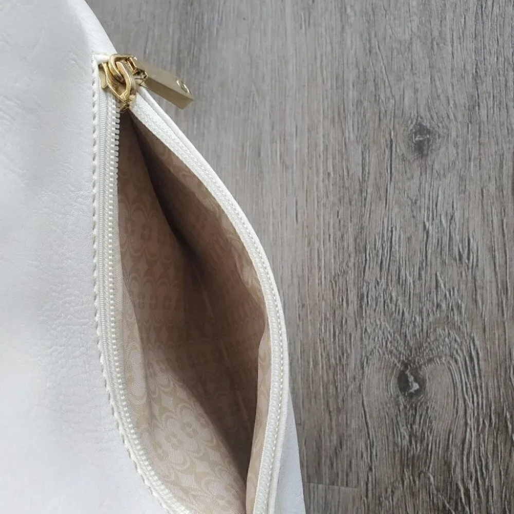 Crossbody Purse - Picture 7 of 7